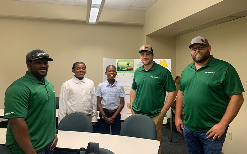 Students giving presentation